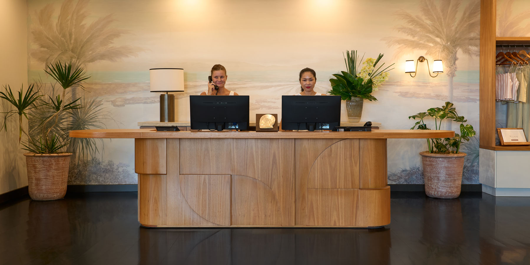 Image of Pinctada Hotel's reception area