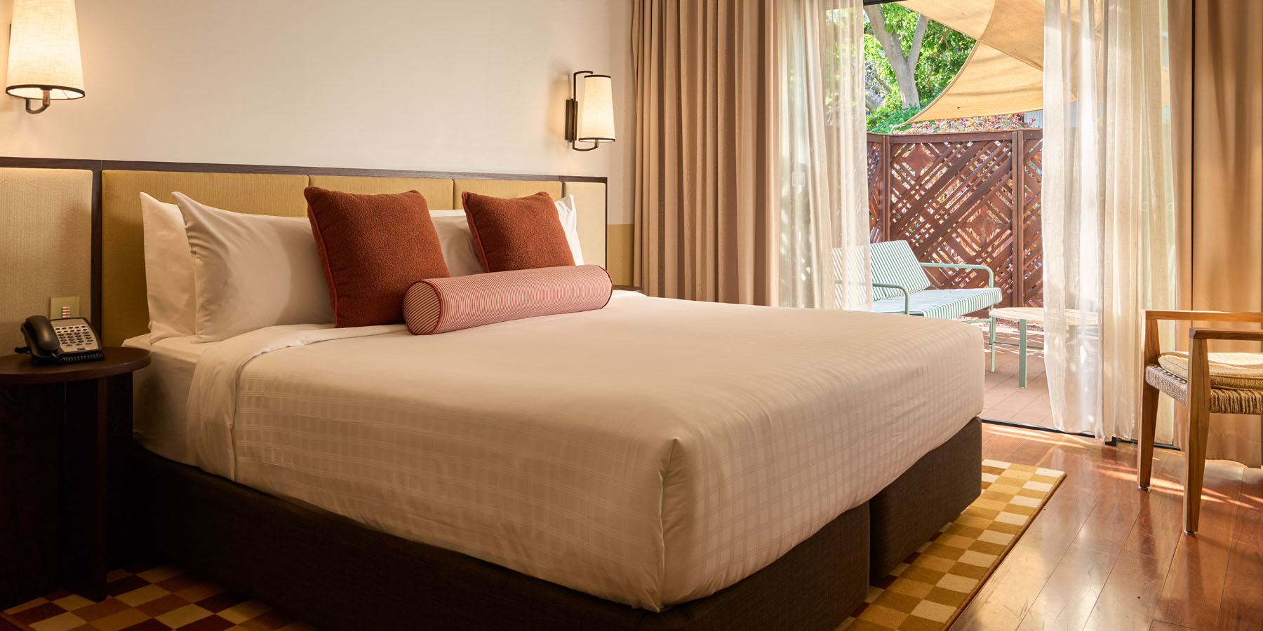 Image of the main bedroom in the Courtyard Studio