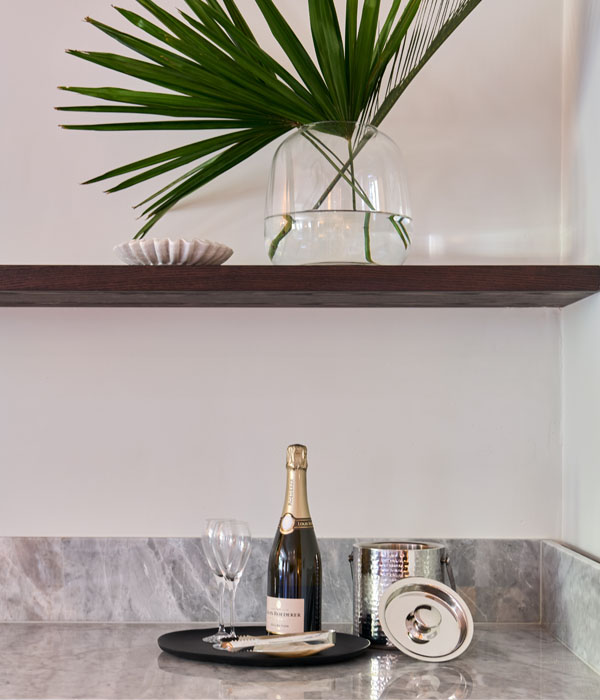 Kitchenette in the Master Pearlers Suite